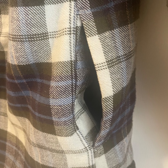 Dakota Grizzly sherpa lined flannel jacket. - Picture 6 of 6